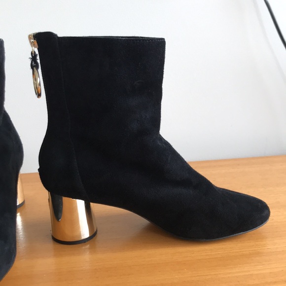 Suede boots - Picture 4 of 8